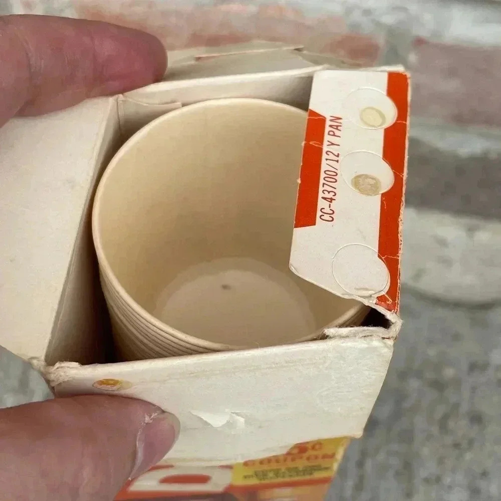 Vintage 1976 Dixie Cups MCM Retro 70s Floral Flowers Hippie 3 oz Bathroom - Picture 5 of 8